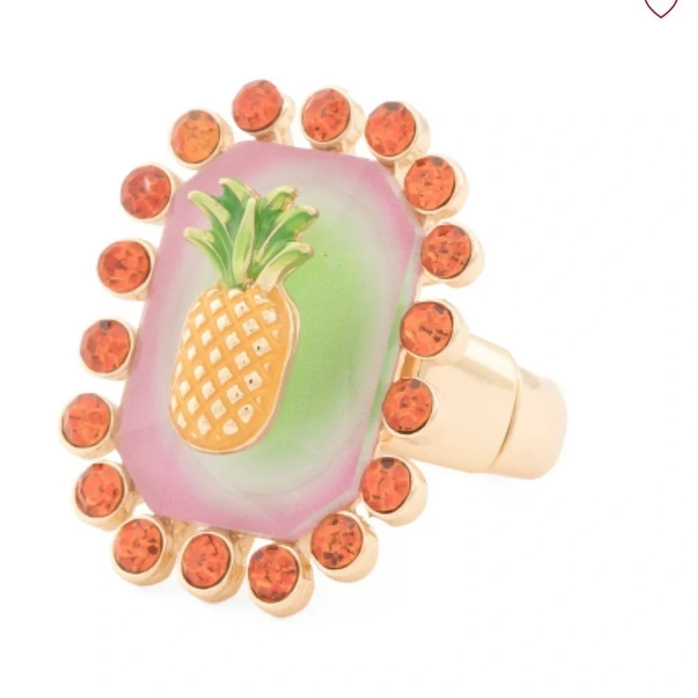 🍍BETSEY JOHNSON Backyard Pineapple Crystal Frame Cocktail Stretch Ring🍍NWT